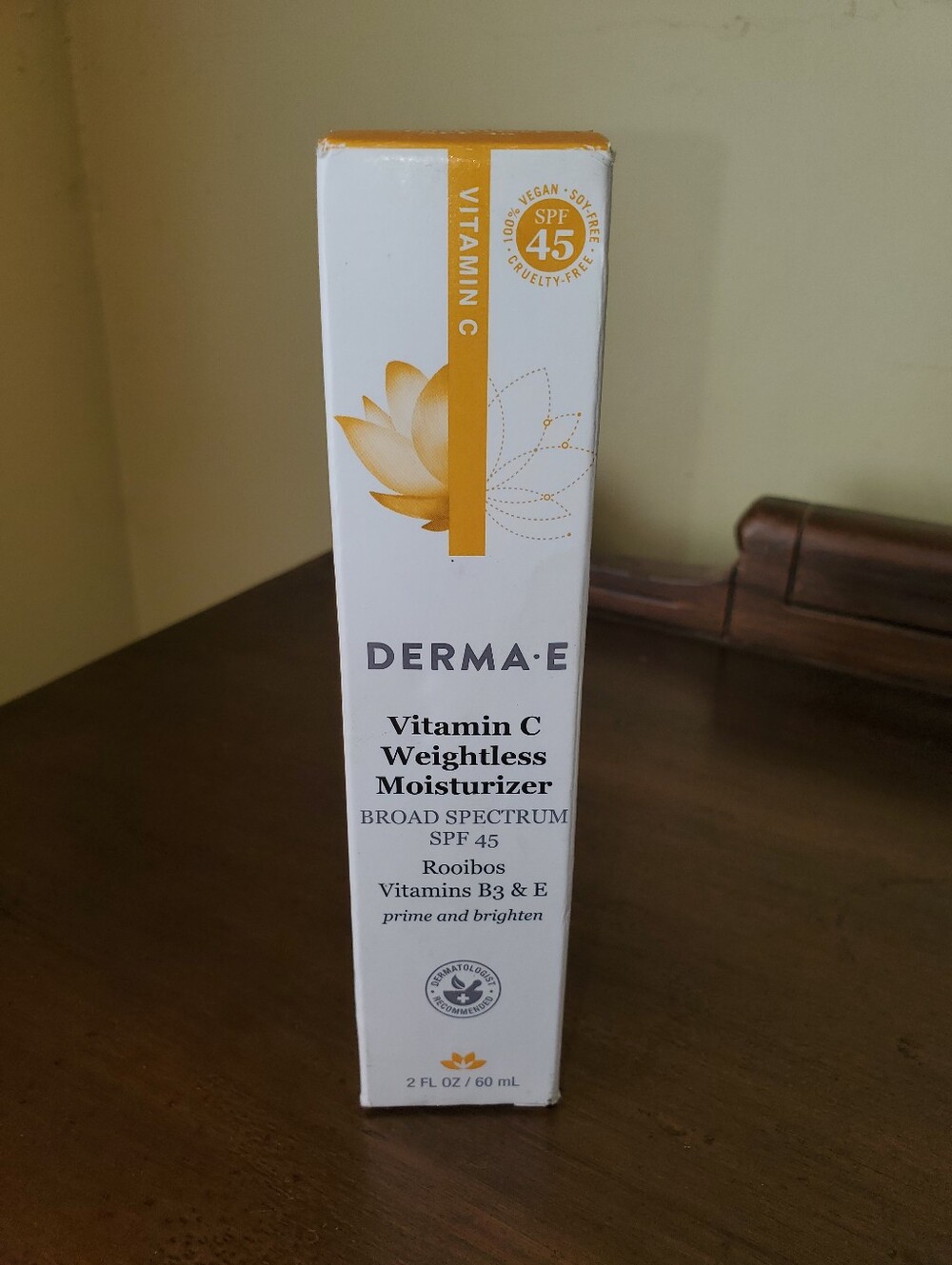 Derma-E Vitamin C Weightless Moisturizer SPF 45